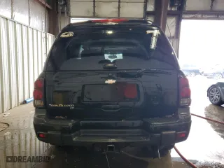 2005 Chevrolet TrailBlazer LS with VIN 1GNET16S456115918, listed as a Copart auction lot 88024455 with 146,799 mi miles and Salvage Title. Bid and sale history available at carsss.com. Image 6.