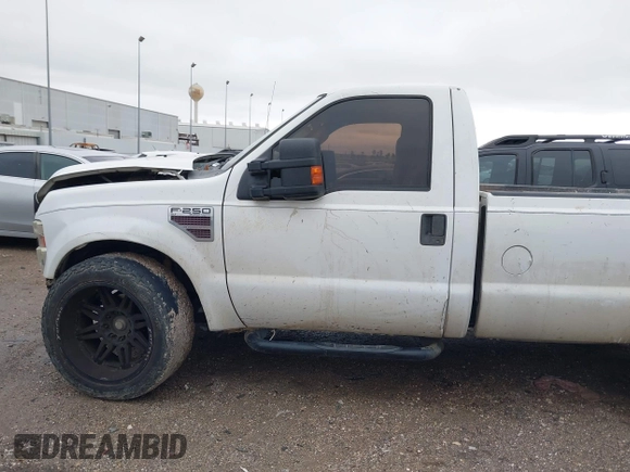2008 Ford F-250 with VIN 1FTSF20R08EE40803, listed as a IAAI auction lot 41306261 with 215,526 mi miles and . Bid and sale history available at DreamBid. Image 15.
