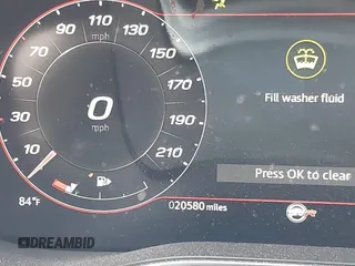 2022 Jaguar F-Pace SVR z VIN SADCZ2EE0NA702862, wystawiony jako IAAI lot #42129192 z przebiegiem 20 580 mil mil oraz . Historia ofert i sprzedaży dostępna na DreamBid. Obrazek 16.