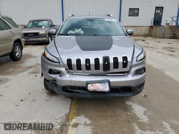 2018 Jeep Cherokee Latitude with VIN 1C4PJMCB8JD514351, listed as a Copart auction lot 57166715 with 156,417 mi miles and Non repairable. Bid and sale history available at DreamBid. Image 5.