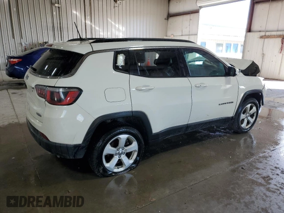 2018 Jeep Compass Altitude with VIN 3C4NJDBB4JT270491, listed as a Copart auction lot 84531584 with Not Provided miles and Salvage Title. Bid and sale history available at carsss.com. Image 3.