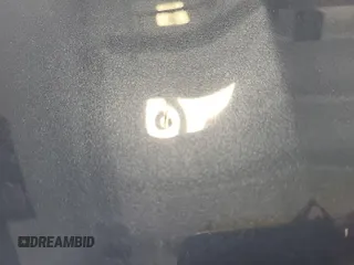2020 Ford Escape SEL z VIN 1FMCU9H60LUB74495, wystawiony jako IAAI lot #42634880 z przebiegiem 39 530 mil mil oraz . Historia ofert i sprzedaży dostępna na DreamBid. Obrazek 4.