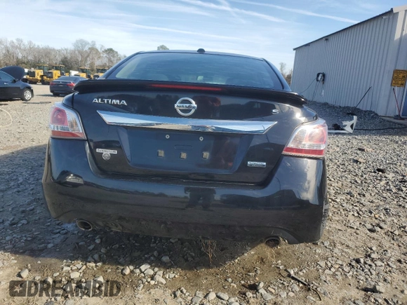 2015 Nissan Altima 2.5 S with VIN 1N4AL3AP2FC477793, listed as a Copart auction lot 84823164 with 287,516 mi miles and Salvage Title. Bid and sale history available at carsss.com. Image 6.
