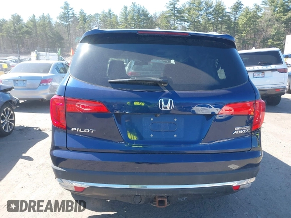 2017 Honda Pilot Touring with VIN 5FNYF6H98HB020341, listed as a IAAI auction lot 42037156 with 73,511 mi miles and . Bid and sale history available at DreamBid. Image 16.
