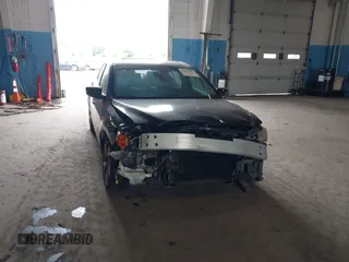 2014 Acura ILX Technology z VIN 19VDE1F71EE005731, wystawiony jako IAAI lot #42279107 z przebiegiem 84 083 mil mil oraz . Historia ofert i sprzedaży dostępna na DreamBid. Obrazek 6.