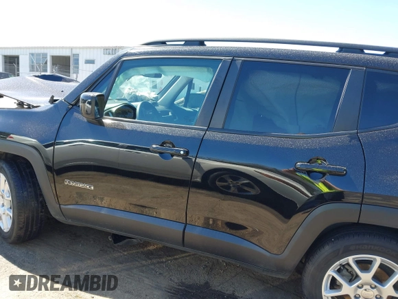 2020 Jeep Renegade Latitude with VIN ZACNJABB9LPL63724, listed as a IAAI auction lot 41832837 with 78,531 mi miles. Bid and sale history available at carsss.com. Image 14.