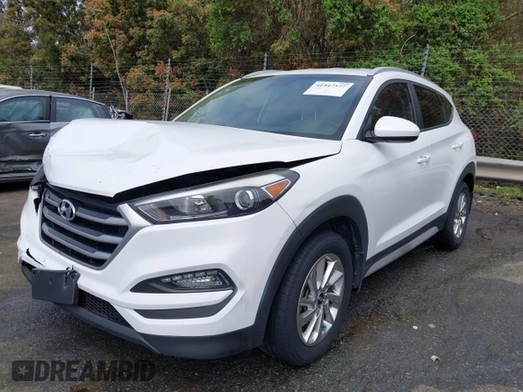 2017 Hyundai Tucson SE z VIN KM8J33A40HU383601, wystawiony jako IAAI lot #41947577 z przebiegiem 92 722 mil mil oraz . Historia ofert i sprzedaży dostępna na DreamBid. Obrazek 17.