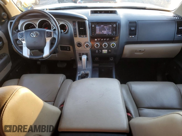 2014 Toyota Sequoia Ltd with VIN 5TDJW5G11ES101762, listed as a Copart auction lot 84400344 with 231,199 mi miles and Salvage Title. Bid and sale history available at carsss.com. Image 8.