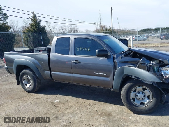 2011 Toyota Tacoma with VIN 5TFUU4EN1BX012590, listed as a IAAI auction lot 41741936 with 149,369 mi miles. Bid and sale history available at carsss.com. Image 13.