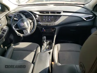 2022 Buick Encore GX Preferred z VIN KL4MMCSL9NB140827, wystawiony jako Copart lot #56158865 z przebiegiem 56 628 mil mil oraz Szkoda całkowita • Salvage title. Historia ofert i sprzedaży dostępna na DreamBid. Obrazek 8.