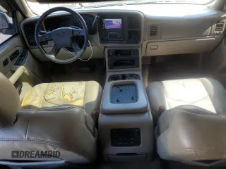 2004 Chevrolet Tahoe LS with VIN 1GNEK13Z84R161219, listed as a Copart auction lot 53923565 with 221,669 mi miles and Clean Title. Bid and sale history available at carsss.com. Image 8.