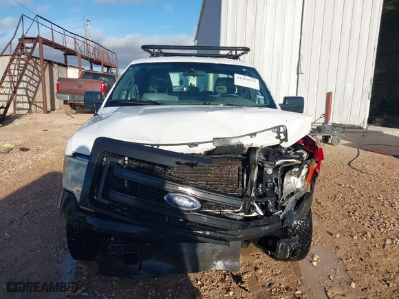 2013 Ford F-150 XL with VIN 1FTFX1CF4DFC06470, listed as a IAAI auction lot 41100177 with 195,415 mi miles. Bid and sale history available at carsss.com. Image 12.