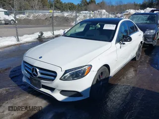 2016 Mercedes-Benz C C 300 Luxury with VIN 55SWF4KB2GU160423, listed as a IAAI auction lot 41690331 with 94,494 mi miles. Bid and sale history available at carsss.com. Image 17.