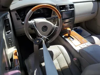 2004 Cadillac XLR z VIN 1G6YV34A045601459, wystawiony jako Copart lot #74522994 z przebiegiem Nie podano mil oraz Szkody całkowita. Historia ofert i sprzedaży dostępna na DreamBid. Obrazek 8.