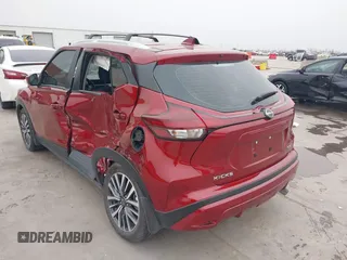 2024 Nissan Kicks SV with VIN 3N1CP5CV0RL517282, listed as a IAAI auction lot 41725085 with 4,932 mi miles. Bid and sale history available at carsss.com. Image 3.