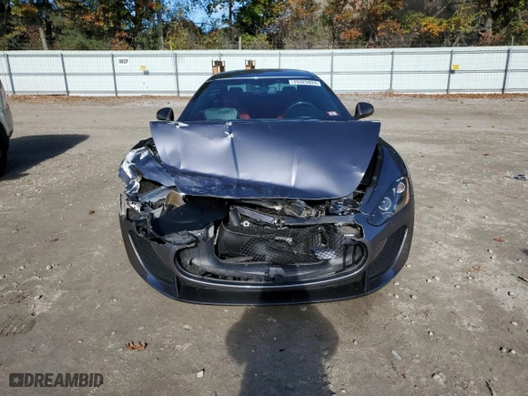 2012 Maserati GranTurismo MC Stradale with VIN ZAM45MLA8C0062812, listed as a Copart auction lot 76325824 with 0 mi miles and Clean Title. Bid and sale history available at carsss.com. Image 5.