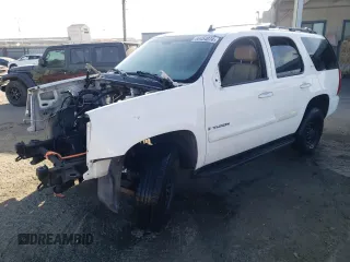 2007 GMC Yukon SLT with VIN 1GKFC13037R170429, listed as a Copart auction lot 68454074 with 0 mi miles and Salvage Title. Bid and sale history available at carsss.com. Image 1.
