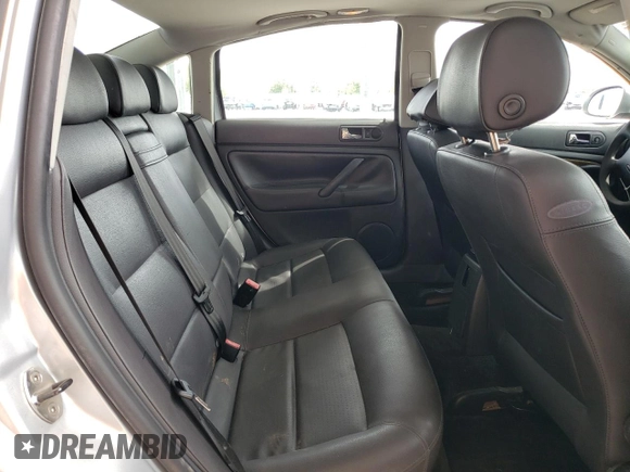 2004 Volkswagen Passat GLS with VIN WVWPD63B24P249951, listed as a Copart auction lot 54295915 with 144,336 mi miles and Salvage title. Bid and sale history available at DreamBid. Image 10.