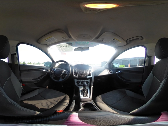 2013 Ford Focus SE с VIN 1FADP3F29DL309581, выставлен на аукционе IAAI как лот 42391300 с пробегом 280 531 миль миль и . История ставок и продаж доступна на DreamBid. Изображение 19.