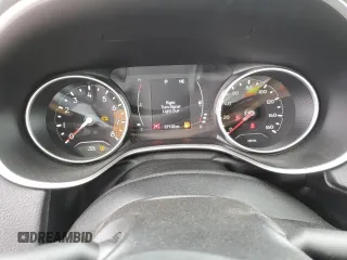 2021 Jeep Compass Sport z VIN 3C4NJDAB9MT521057, wystawiony jako Copart lot #58855775 z przebiegiem 37 135 mil mil oraz Szkoda całkowita • Salvage title. Historia ofert i sprzedaży dostępna na DreamBid. Obrazek 9.