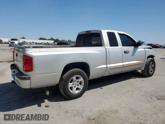 2006 Dodge Dakota SLT with VIN 1D7HE42K36S554565, listed as a Copart auction lot 53402695 with 144,433 mi miles and Salvage Title. Bid and sale history available at carsss.com. Image 3.
