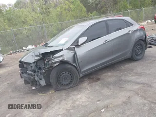 2017 Hyundai Elantra z VIN KMHD35LH9HU377031, wystawiony jako IAAI lot #41762312 z przebiegiem Nie podano mil oraz . Historia ofert i sprzedaży dostępna na DreamBid. Obrazek 19.