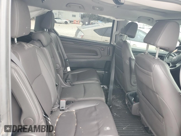 2020 Honda Odyssey Touring with VIN 5FNRL6H88LB014164, listed as a Copart auction lot 42925415 with 67,667 mi miles and Salvage title. Bid and sale history available at DreamBid. Image 11.