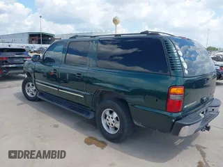 2003 Chevrolet Suburban LS with VIN 3GNEC16Z93G101439, listed as a IAAI auction lot 40360593 with 255,629 mi miles. Bid and sale history available at carsss.com. Image 3.