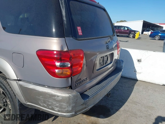 2002 Toyota Sequoia SR5 with VIN 5TDZT34A72S117383, listed as a IAAI auction lot 42219102 with 171,461 mi miles and . Bid and sale history available at carsss.com. Image 11.
