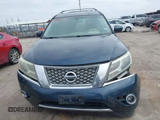 2015 Nissan Pathfinder SV with VIN 5N1AR2MN5FC607557, listed as a IAAI auction lot 41619329 with 151,498 mi miles and . Bid and sale history available at DreamBid. Image 12.