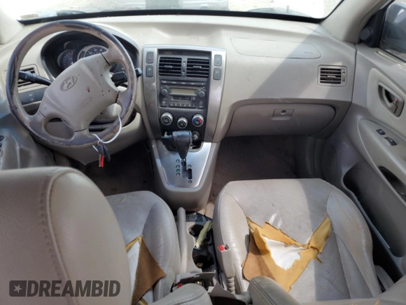 2005 Hyundai Tucson GLS with VIN KM8JN12D05U170995, listed as a Copart auction lot 71737294 with 181,098 mi miles and Salvage Title. Bid and sale history available at carsss.com. Image 8.