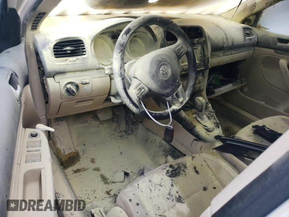 2013 Volkswagen Jetta TDI w/Sunroof & Nav с VIN 3VWPL7AJ1DM640630, выставлен на аукционе Copart как лот 42950465 с пробегом Не указан миль и Списание • Salvage title. История ставок и продаж доступна на DreamBid. Изображение 8.