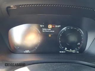 2020 Volvo V60 z VIN YV4102WK4L1031160, wystawiony jako Copart lot #64443443 z przebiegiem 41 648 mil mil oraz . Historia ofert i sprzedaży dostępna na DreamBid. Obrazek 9.