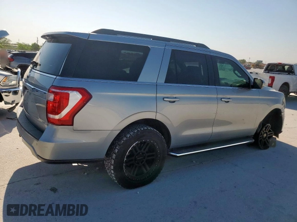 2020 Ford Expedition XLT с VIN 1FMJU1HT5LEA18302, выставлен на аукционе Copart как лот 53125585 с пробегом 89 981 миль миль и Списание • Salvage title. История ставок и продаж доступна на DreamBid. Изображение 3.