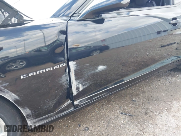 2012 Chevrolet Camaro 2LS с VIN 2G1FA1E3XC9210303, выставлен на аукционе IAAI как лот 42090423 с пробегом 122 586 миль миль и . История ставок и продаж доступна на DreamBid. Изображение 6.