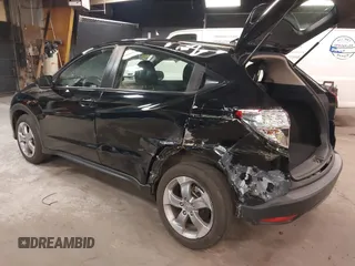 2021 Honda HR-V LX with VIN 3CZRU6H30MM710767, listed as a IAAI auction lot 42024370 with 43,096 mi miles. Bid and sale history available at carsss.com. Image 3.