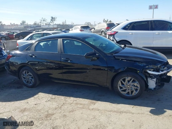2024 Hyundai Elantra SEL with VIN KMHLM4DG4RU778450, listed as a IAAI auction lot 41376801 with 2,605 mi miles. Bid and sale history available at carsss.com. Image 13.