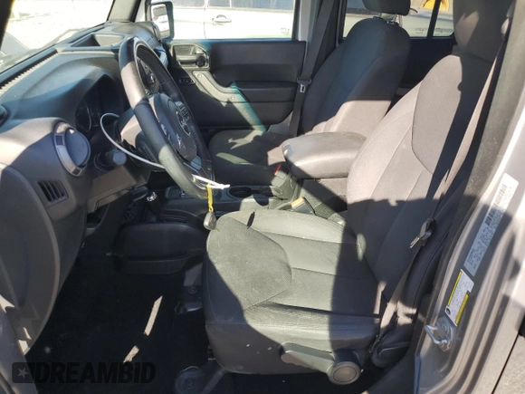 2018 Jeep Wrangler Unlimited Sport S с VIN 1C4HJWDG3JL897731, выставлен на аукционе Copart как лот 41626735 с пробегом 111 857 миль миль и Списание • Salvage title. История ставок и продаж доступна на DreamBid. Изображение 7.