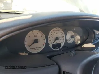 2000 Chrysler Sebring JXi z VIN 3C3EL55H4YT216123, wystawiony jako Copart lot #74667944 z przebiegiem Nie podano mil oraz Nie do naprawy. Historia ofert i sprzedaży dostępna na DreamBid. Obrazek 9.