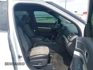 2017 Ford Explorer XLT with VIN 1FM5K8D82HGB60829, listed as a IAAI auction lot 42404369 with 73,258 mi miles and . Bid and sale history available at DreamBid. Image 5.