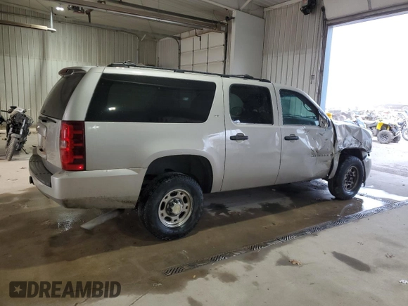 2008 Chevrolet Suburban Commercial with VIN 3GNGK26K28G309111, listed as a Copart auction lot 80510184 with 140,242 mi miles and Salvage Title. Bid and sale history available at carsss.com. Image 3.