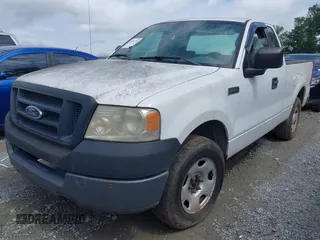 2005 Ford F-150 XL с VIN 1FTRF122X5NB39640, выставлен на аукционе IAAI как лот 42460270 с пробегом 276 631 миль миль и . История ставок и продаж доступна на DreamBid. Изображение 2.