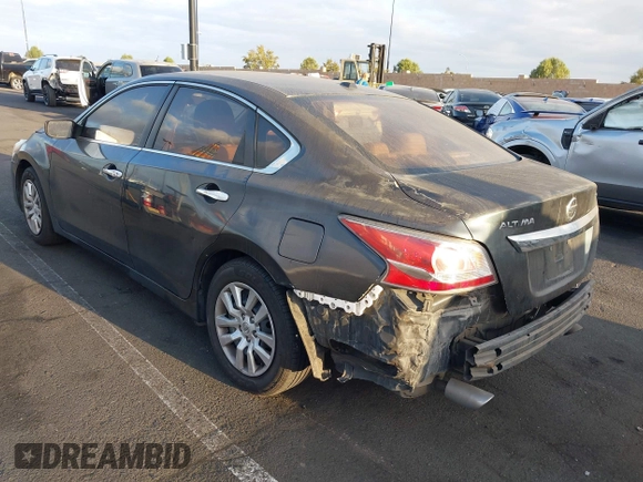 2015 Nissan Altima S with VIN 1N4AL3AP9FN890184, listed as a IAAI auction lot 42130699 with 149,679 mi miles and . Bid and sale history available at carsss.com. Image 3.