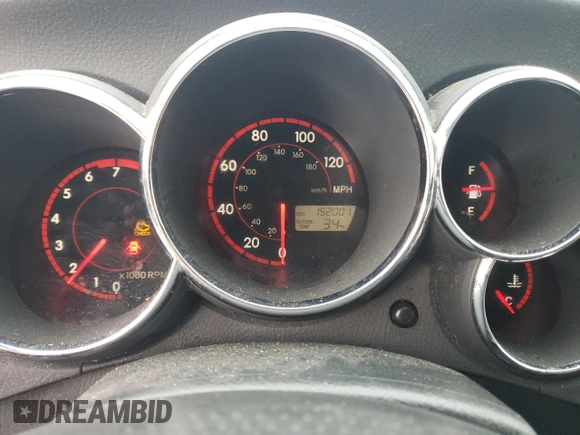 2004 Pontiac Vibe with VIN 5Y2SL62854Z404399, listed as a Copart auction lot 41301594 with 152,001 mi miles and Non Repairable. Bid and sale history available at carsss.com. Image 9.