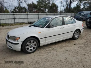 2004 BMW 3 Series 325xi with VIN WBAEU334X4PR14034, listed as a Copart auction lot 50216665 with 93,387 mi miles and Salvage Title. Bid and sale history available at carsss.com. Image 1.