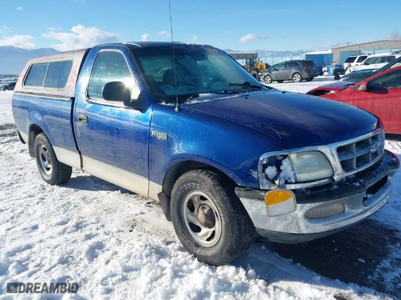 1998 Ford F-150 Standard with VIN 1FTZF1720WNA88515, listed as a IAAI auction lot 41298273 with 197,383 mi miles. Bid and sale history available at carsss.com. Image 1.
