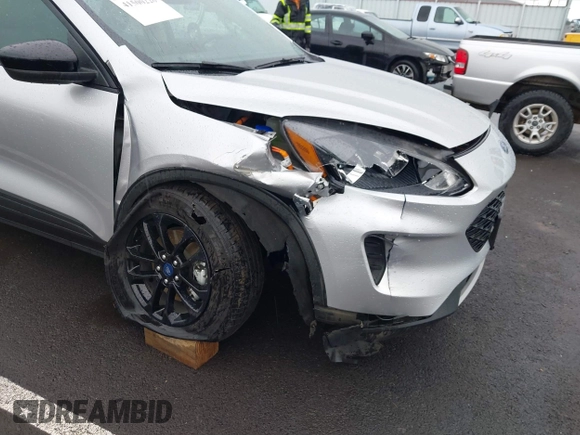 2020 Ford Escape SE Sport Hybrid with VIN 1FMCU9BZ4LUB92727, listed as a IAAI auction lot 41500226 with 46,869 mi miles and . Bid and sale history available at DreamBid. Image 6.