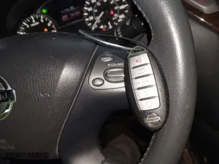 2016 Nissan Pathfinder Platinum with VIN 5N1AR2MM5GC631625, listed as a IAAI auction lot 41668488 with 171,531 mi miles. Bid and sale history available at carsss.com. Image 11.
