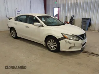 2016 Nissan Altima 2.5 S with VIN 1N4AL3AP0GN321158, listed as a IAAI auction lot 41761123 with 225,407 mi miles. Bid and sale history available at carsss.com. Image 1.
