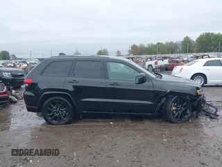 2022 Jeep Grand Cherokee Laredo X with VIN 1C4RJEAG0NC126796, listed as a IAAI auction lot 40755171 with 50,159 mi miles and . Bid and sale history available at DreamBid. Image 13.